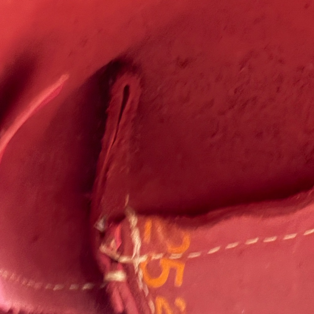 Portland Leather AP Mini Crossbody in Margot - Picture 6 of 11